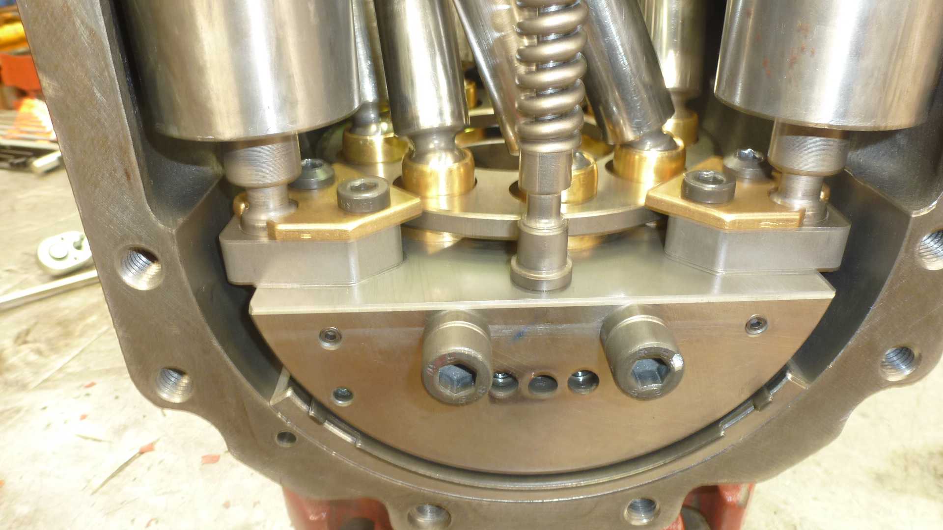 revision-pompe-hydraulique-linde-bpv100